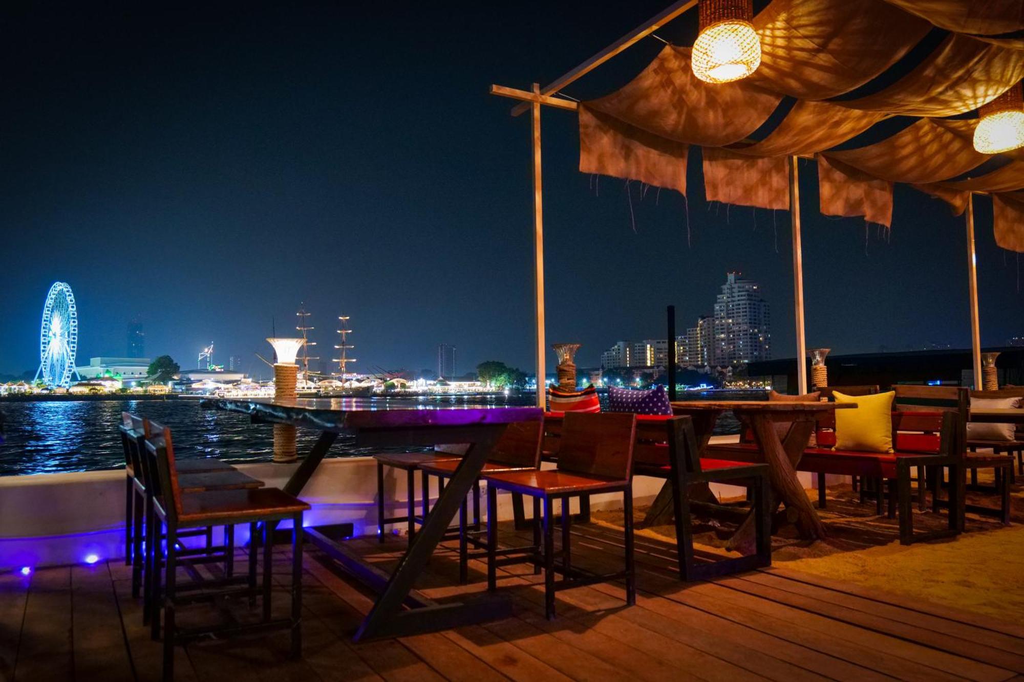 Anandpura Riverside Hotel Bangkok Buitenkant foto