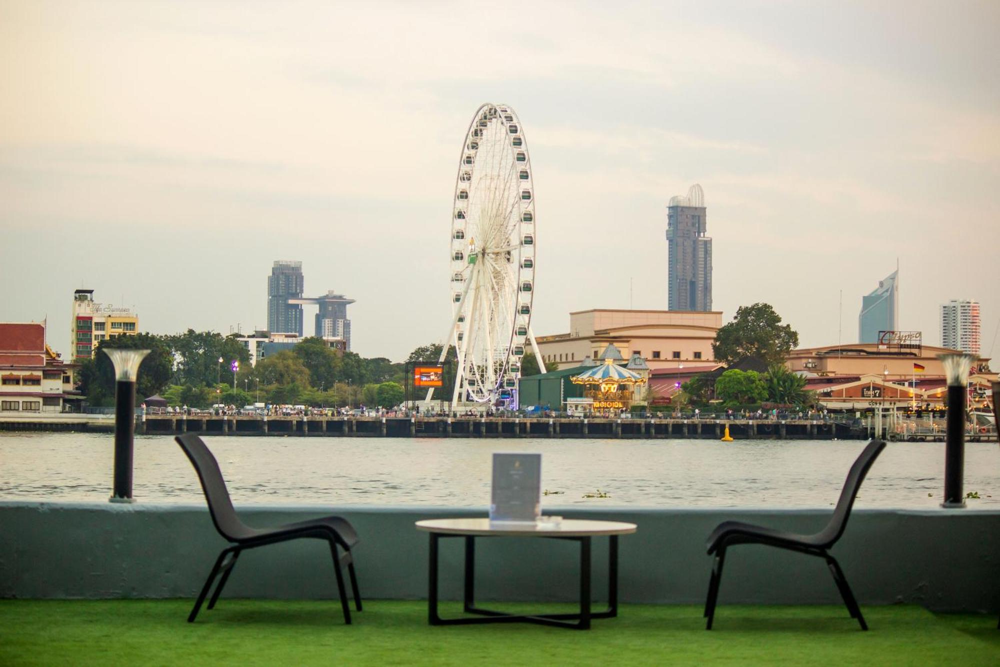 Anandpura Riverside Hotel Bangkok Buitenkant foto